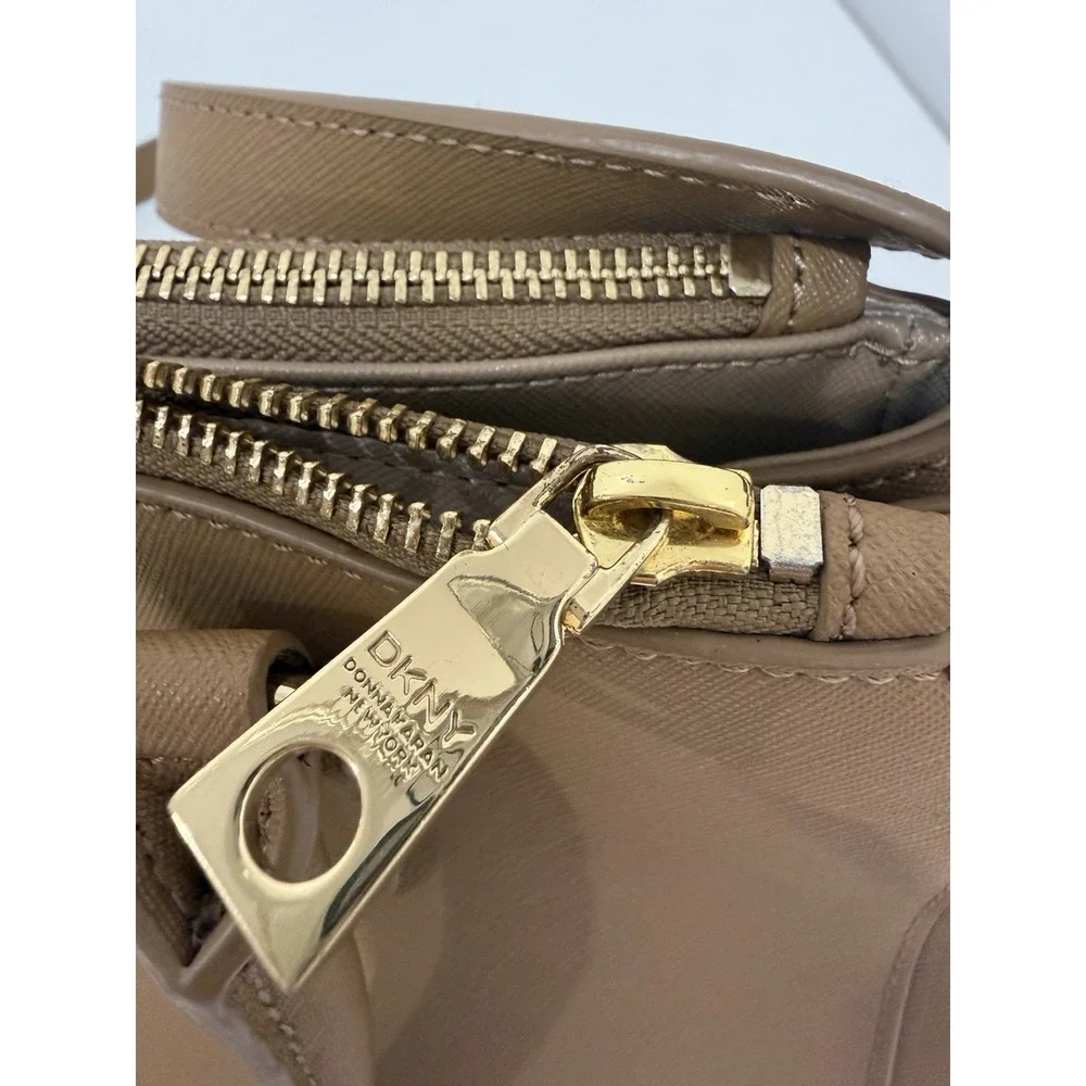 Dkny Robinson Double Zip Beige Saffiano Leather Tote